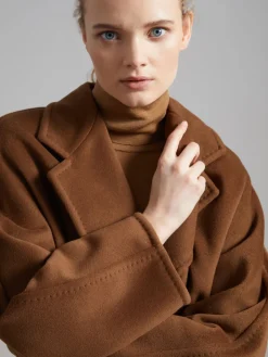 101801 Icon Coat