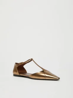 Ballerina in pelle laminata