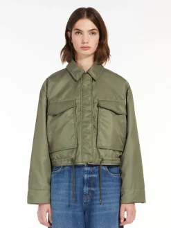 Bomber reversibile in twill antigoccia