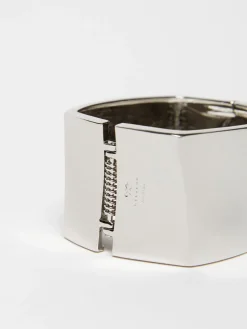 Bracciale rigido in metallo