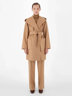 Cappotto a vestaglia in cammello