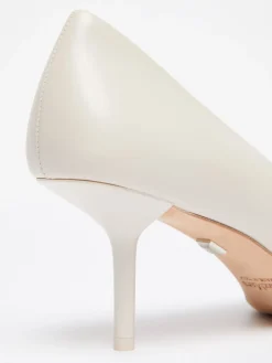 Décolleté in pelle