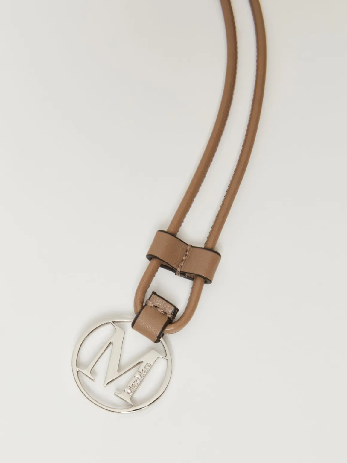 Laccio Monogram in pelle con ciondolo