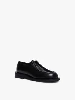 Scarpa maschile stringata