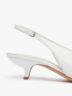 Slingback con punta metallica