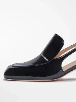 Slingback in vernice