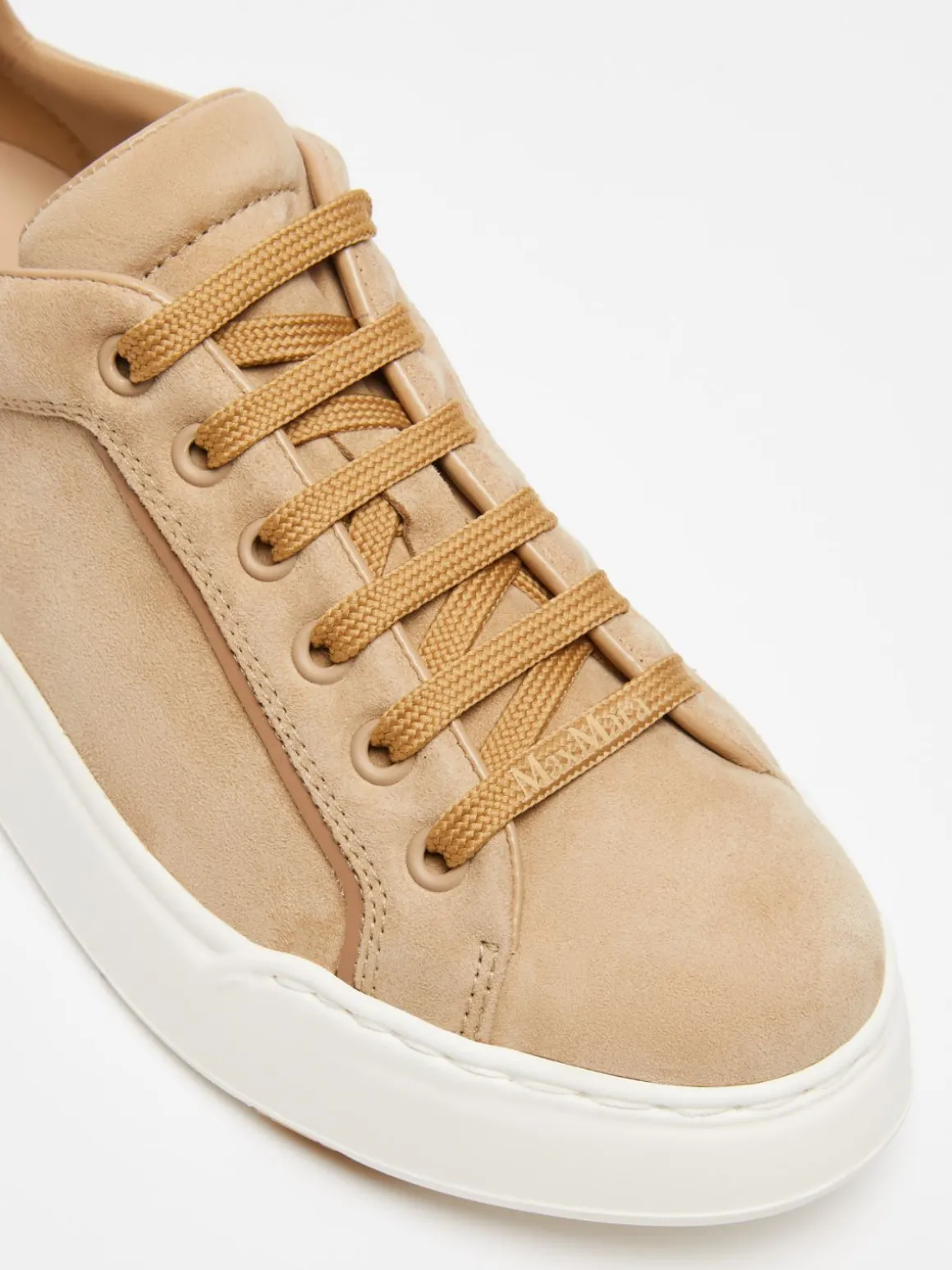 Sneaker in pelle scamosciata