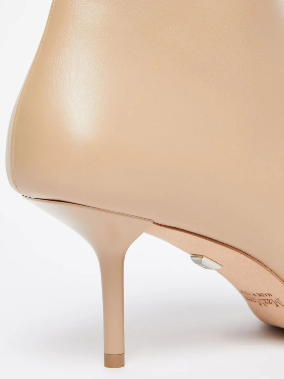 Stivaletto in pelle con zip