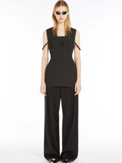 Top smanicato con corpetto